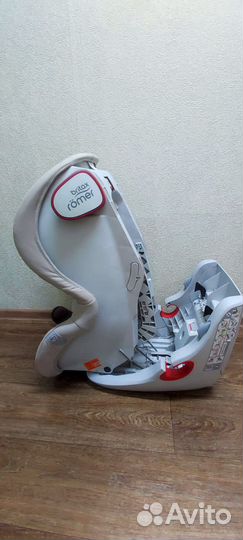 Автокресло britax romer