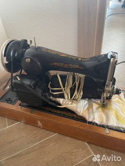 Швейная машинка