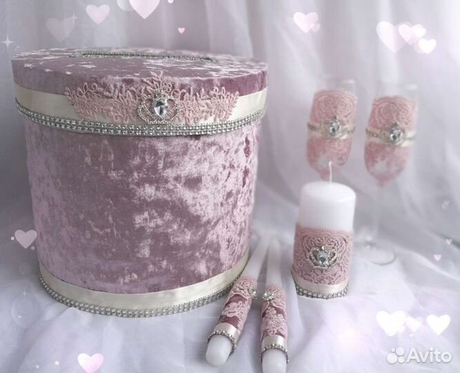 Подвязка невесты, бокалы для молодоженов, шампанск