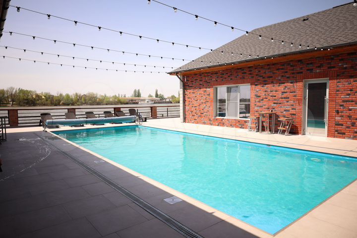 Дом 350 м² на участке 14 сот.