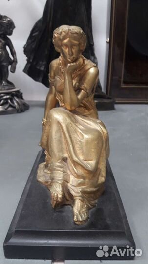 Статуэтка бронза