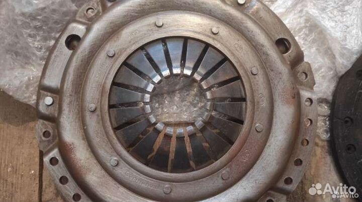 Комплект сцепления LUK на z18xe/x20xev нива фам-1