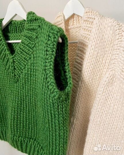 Вязанный свитер/кардиган ручной работы