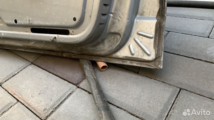 Дверь ваз 2114