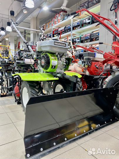 Мотоблок Honda+отвал для снега