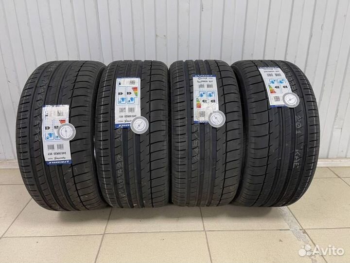 Triangle Sports TH201 265/30 R19