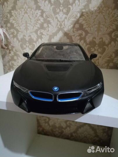 BMW I8 на радиоуправлении (торг уместен)
