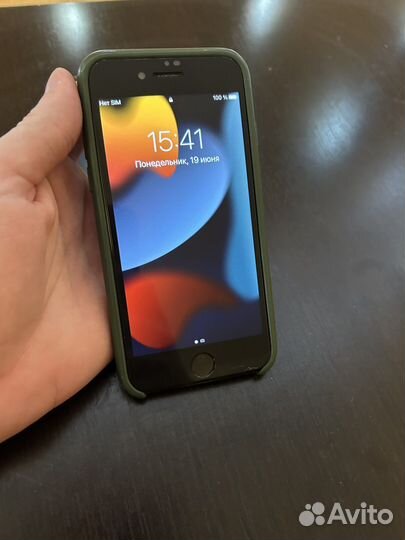 Телефон iPhone 7 128gb
