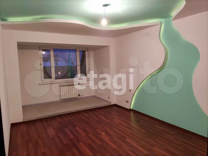 4-к. квартира, 130,7 м², 6/6 эт.