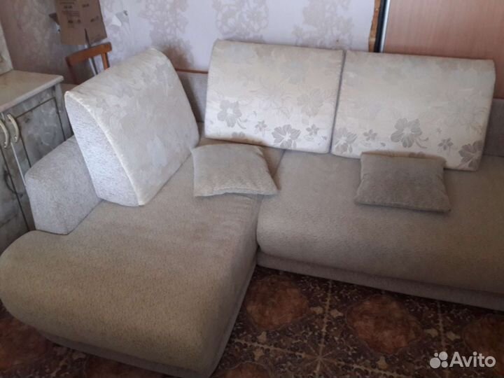 Угловой диван