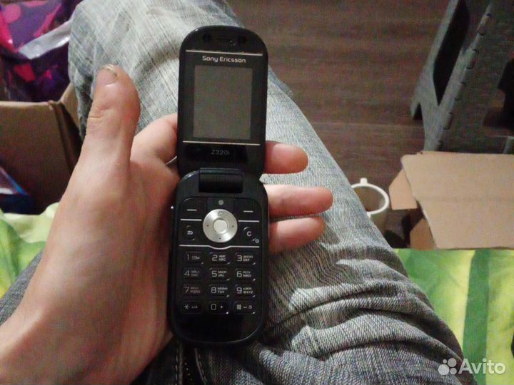 Sony Ericsson Z320i