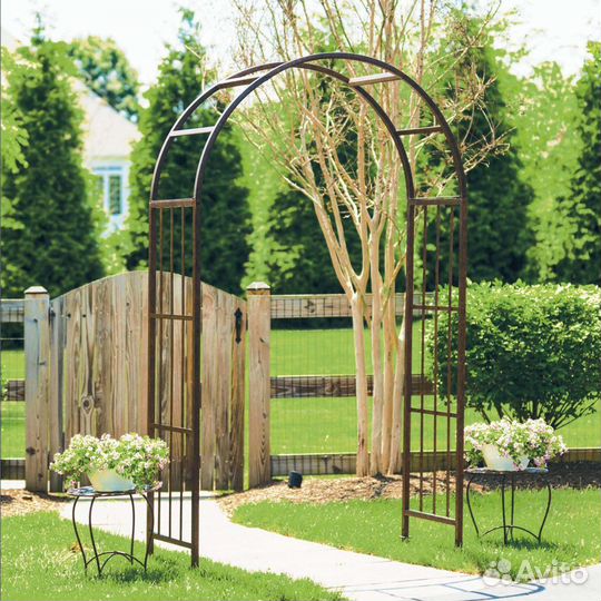 Арка садовая кованая