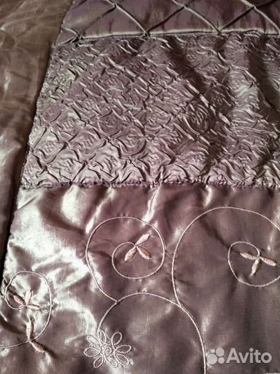 Покрывало стеганое на кровать