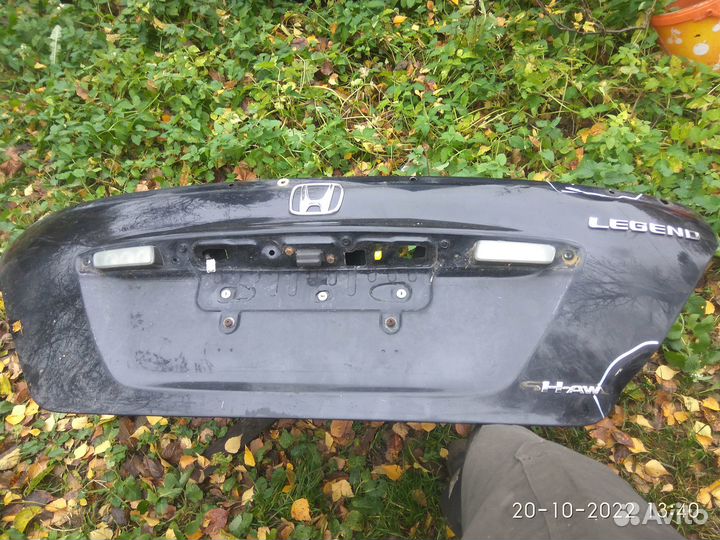 Крышка багажника Хонда Легенд 2008 год