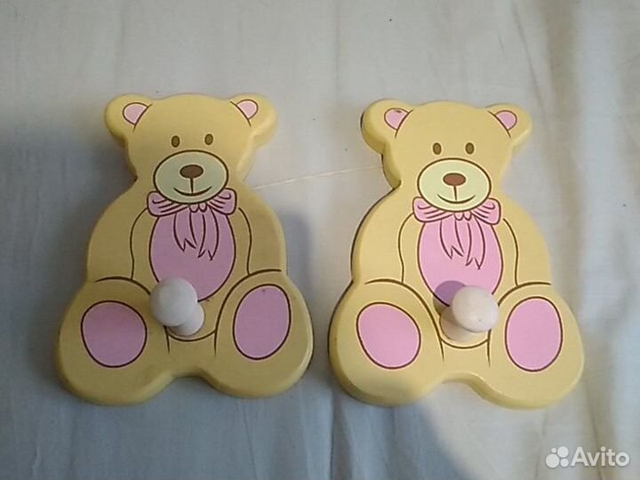 Крючки деревянные