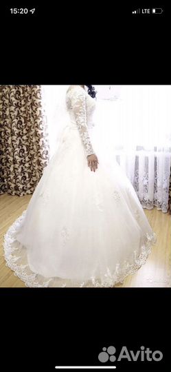 Свадебное платье