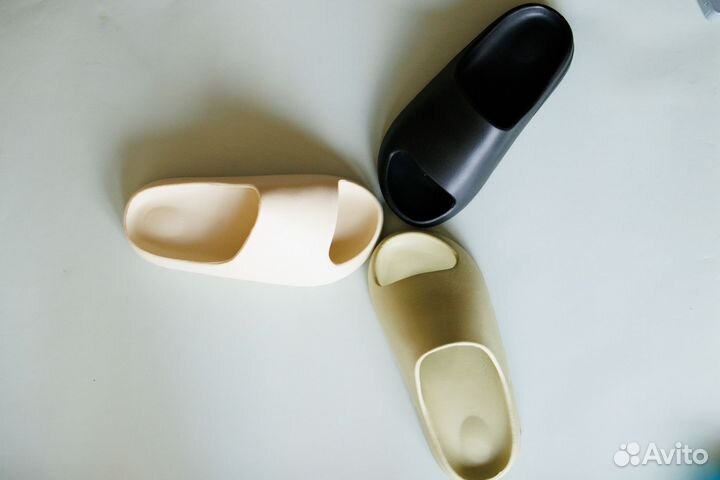 Yeezy шлепки