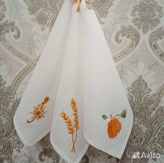 Вышитые салфетки/полотенца