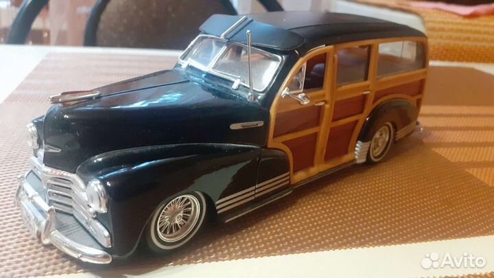 Машинки металлические