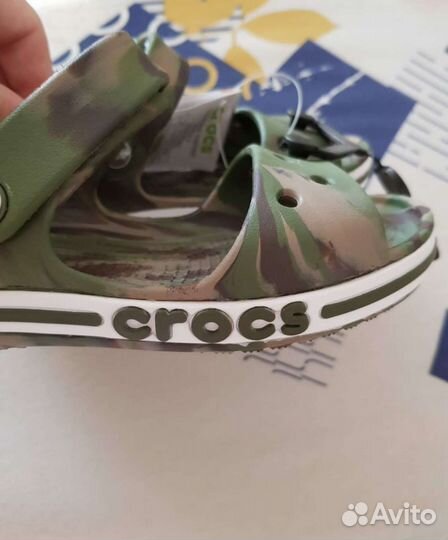 Продаю crocs