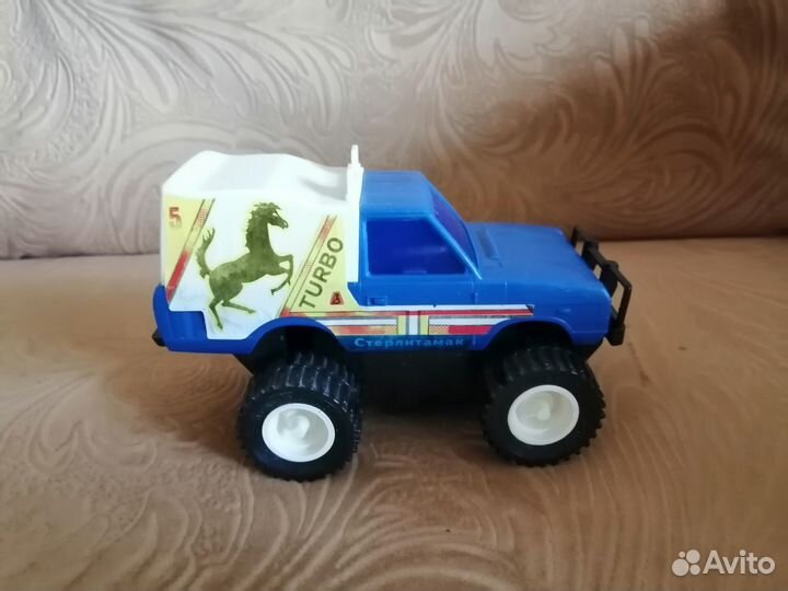 Детская машинка джип внедорожник