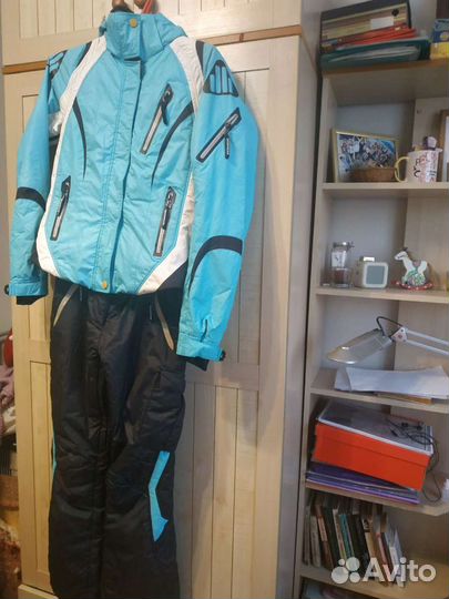 Горнолыжный костюм