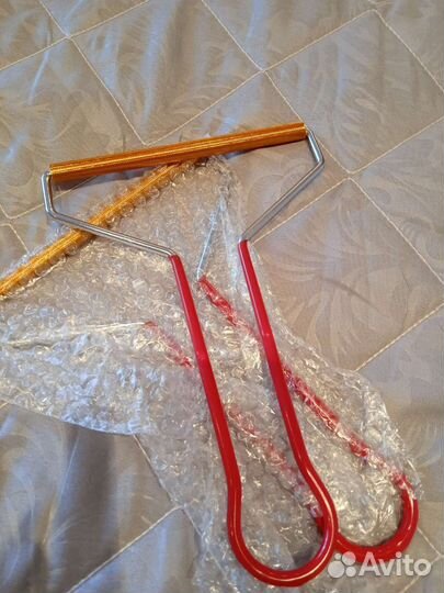 Скребок для удаления катышкек и шерсти животных