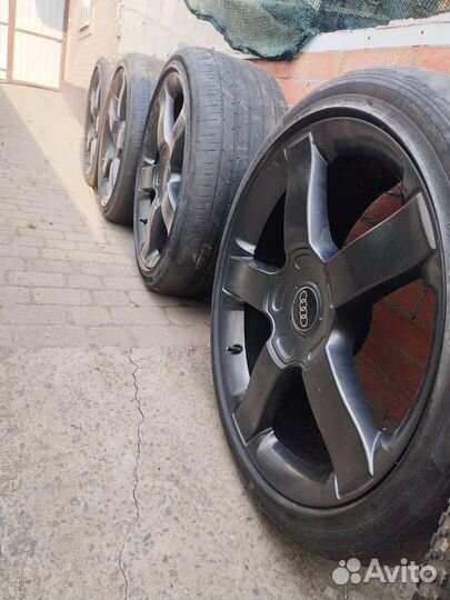 R22 Dunlop DSV-01 285/35, PCD 5x130 DIA 16