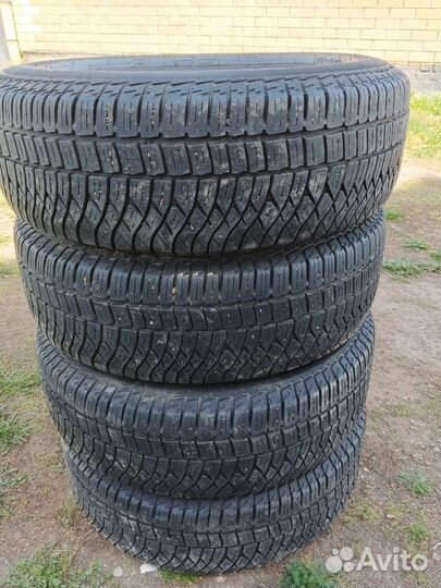 Goodride ET 550 215/65 R16 и 215/60 R17