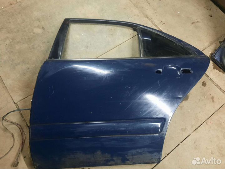 Дверь задняя левая на mercedes W210