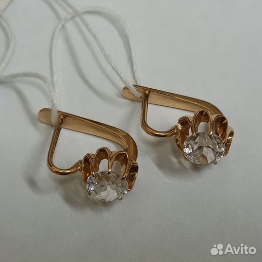 Золотые серьги