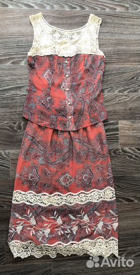 Юбка и блуза, платье