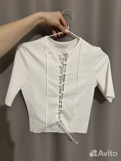 Топ на шнуровке