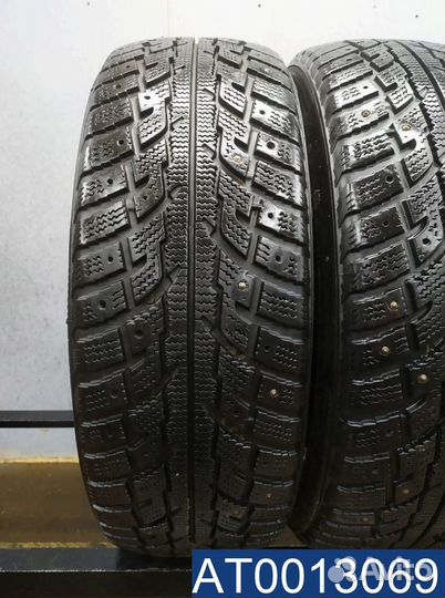 Kumho I'Zen RV Stud KC16 215/60 R17 98V