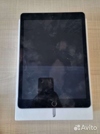 iPad Pro 9.7 Wi-Fi 32GB Gray