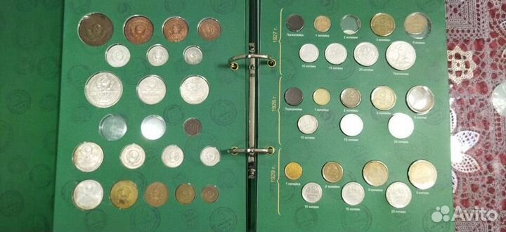 Альбом с монетами РСФСР и СССР 1921-1957