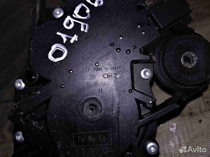 Моторчик заднего стеклоочистителя (дворника) Ford