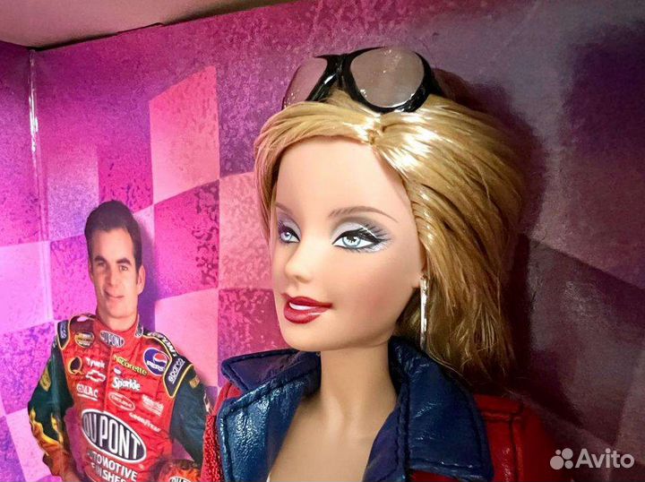 Barbie 2006 Nascar Pink Label