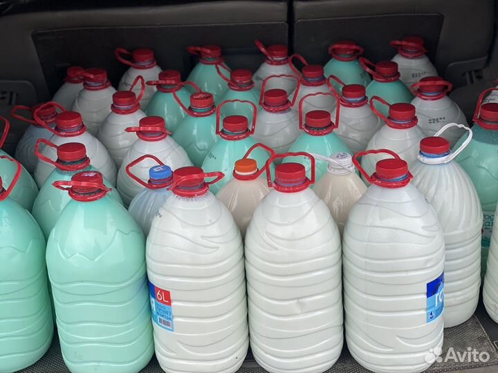 Молоко коровье домашнее