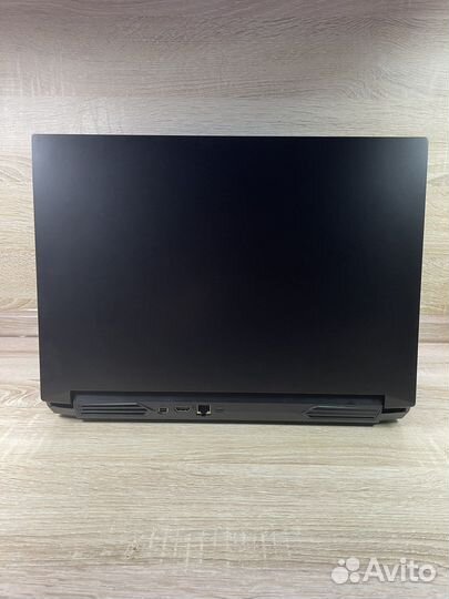 Игровой ноутбук rtx 3070 16/512 2.5к 165hz