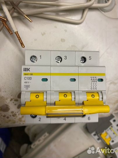 Автоматический выключатель 100а/63а