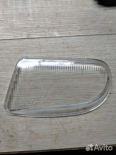 Стекло на противотуманки Ниссан примера Р11