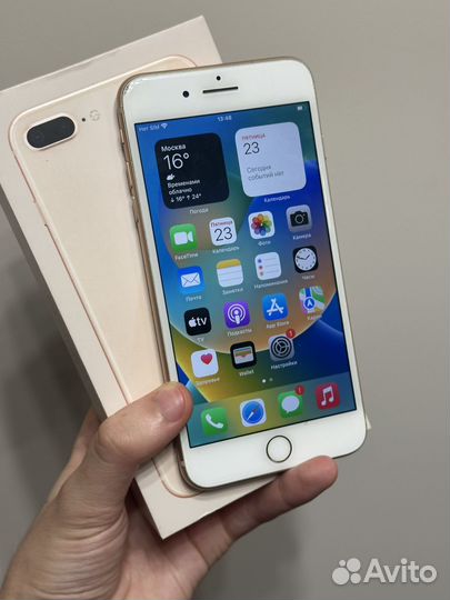 iPhone 8 Plus, 64 ГБ