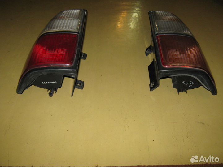 Продаю фонари задн. Toyota Land Cruiser Prado 95