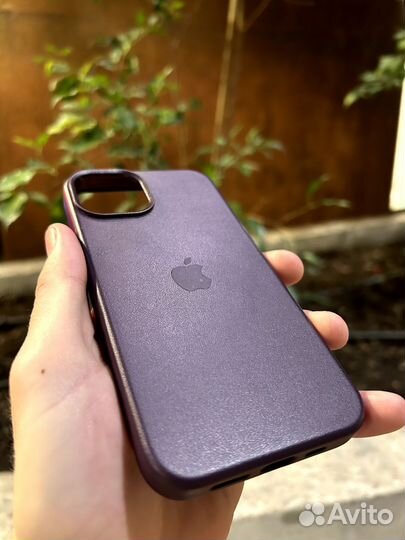 Кожаный чехол на iPhone 14 Magsafe