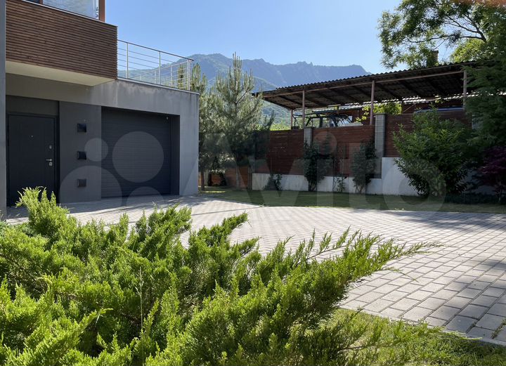 Дом 170 м² на участке 10 сот.