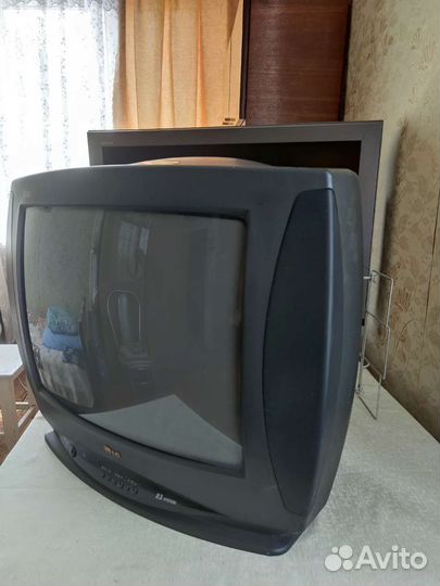 Телевизор LG CF-20D70K