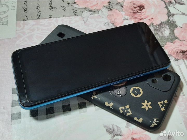 realme C11, 2/32 ГБ