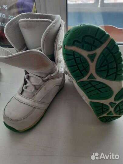 Сноубордические ботинки женские