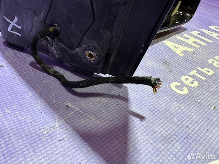 Зеркало правое Volkswagen Touareg 7L 2 2004